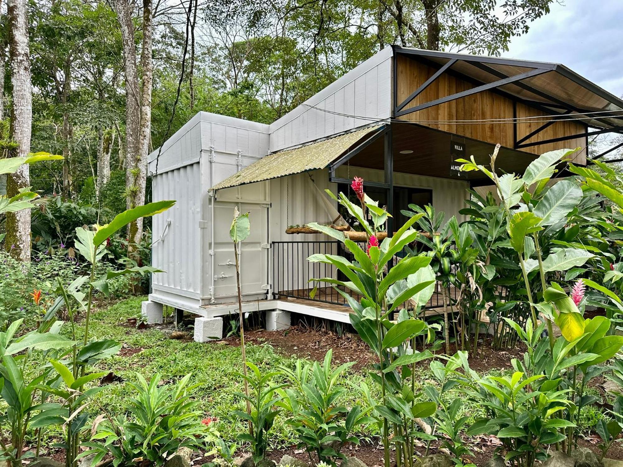 Almendros Eco-Villas La Fortuna 外观 照片