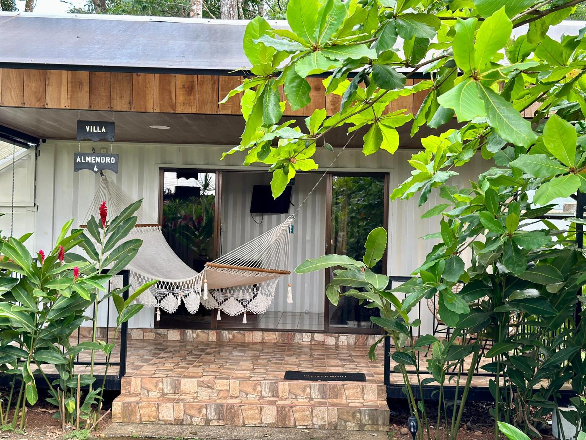 Almendros Eco-Villas La Fortuna 外观 照片